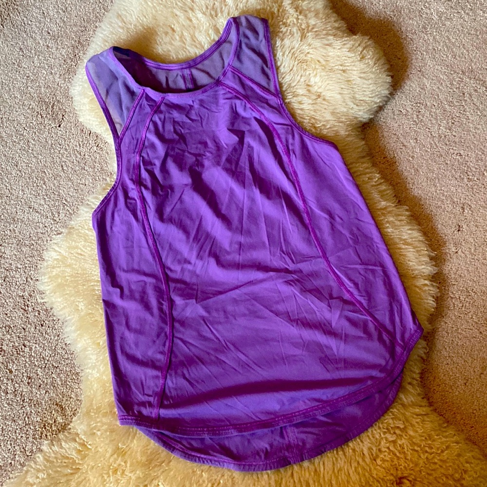 Lightweight cutout tank